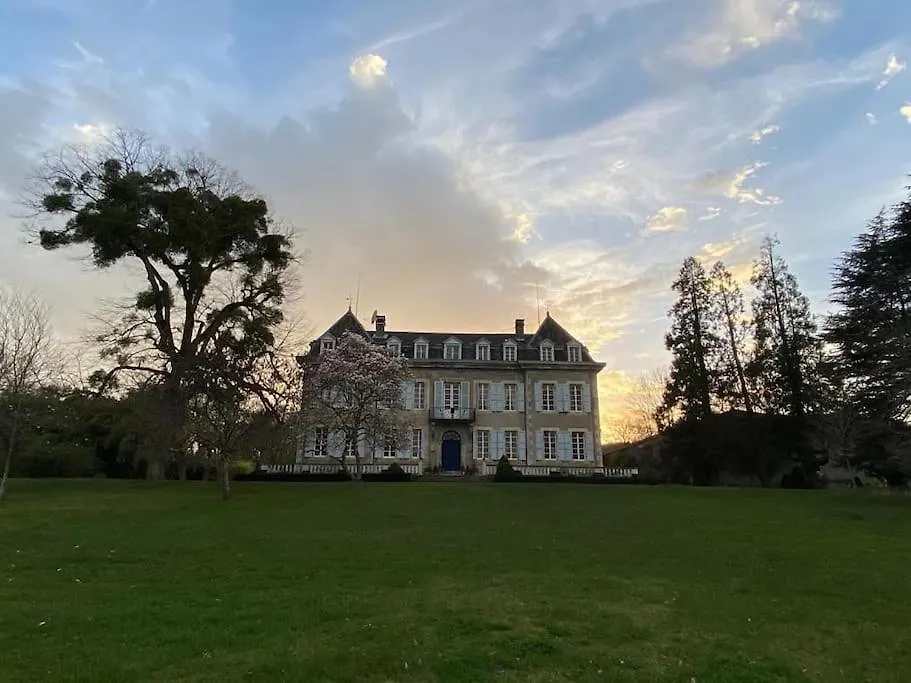Chateau Rieucaze Villa 0*,